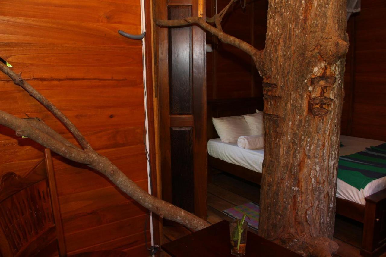 Tree House-Midigama Villa Weligama Exterior photo